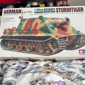 SturmTiger Assault Mortar Model Kit - Camouflage